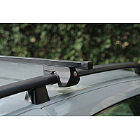 Car roof rack on integrated and manufacturer rails - ALFA ST _ car / accessories